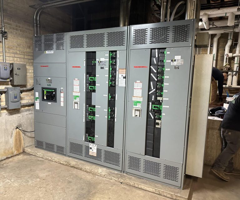 24 Hour Commercial Electrical Contractors in Kenosha, commercial electrical contractor in Kenosha, Kenosha commercial 24 hour electrician